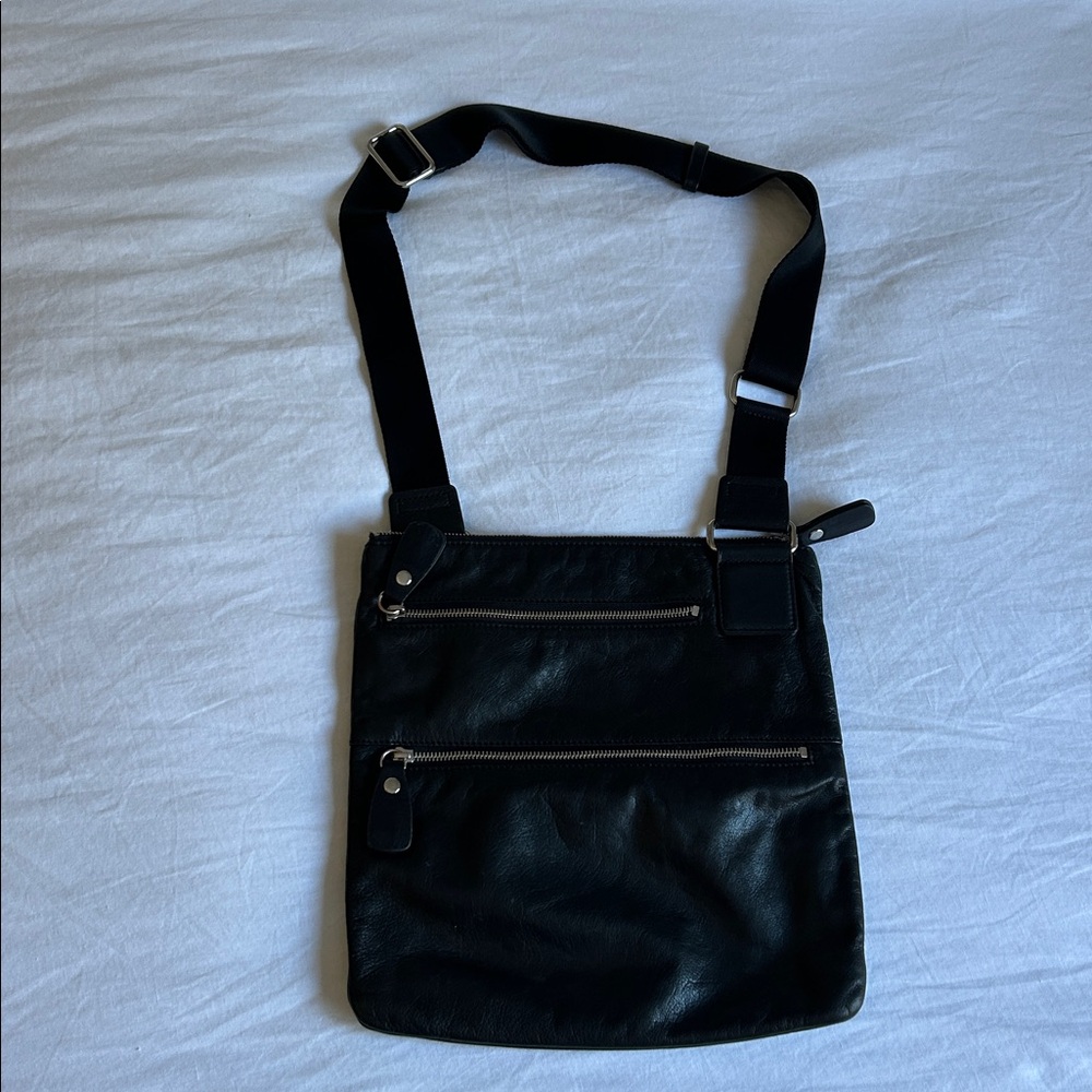 MARGO New York Black Leather Bag with Silver Zippers. Supple, genuine leather!